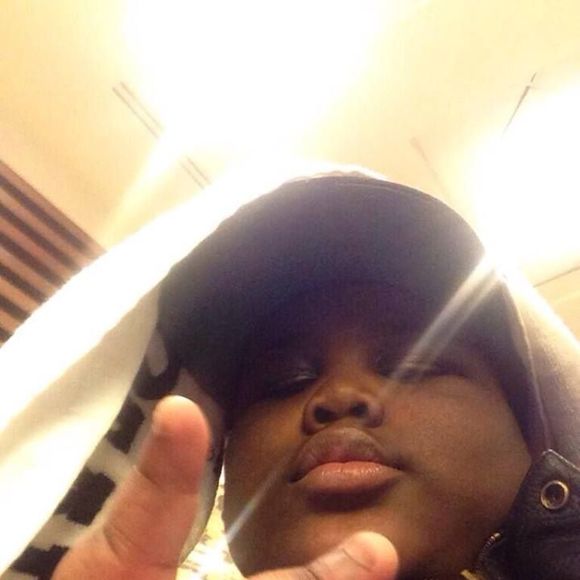 Meet your Posher, Hunter - Picture 1 of 1